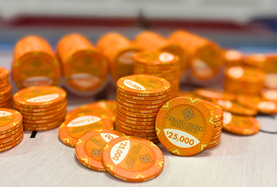 clay ceramic poker chips